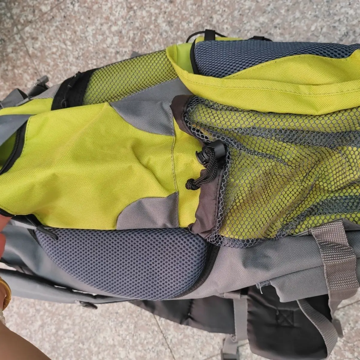 กระเป๋าเป้สะพายหลังน้ำหนักเบา  - Outdoor Adventure Recreation บทวิจารณ์และราคา